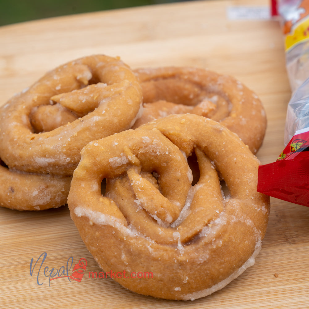 Aati - Rato Bhale Lakha:mari