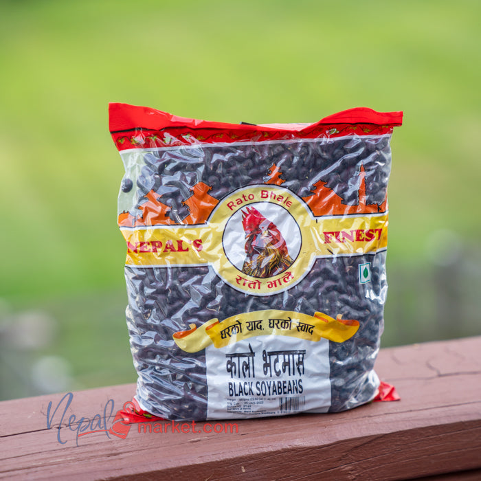 Rato Bhale Kalo Bhatmas (Black Soyabeans)