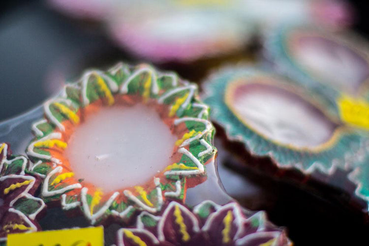 Assorted Colorful Clay Diyo with Wax