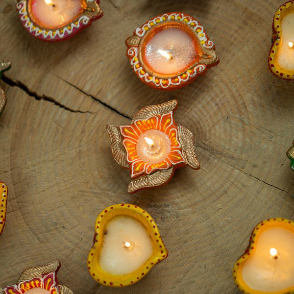 Assorted Colorful Clay Diyo with Wax