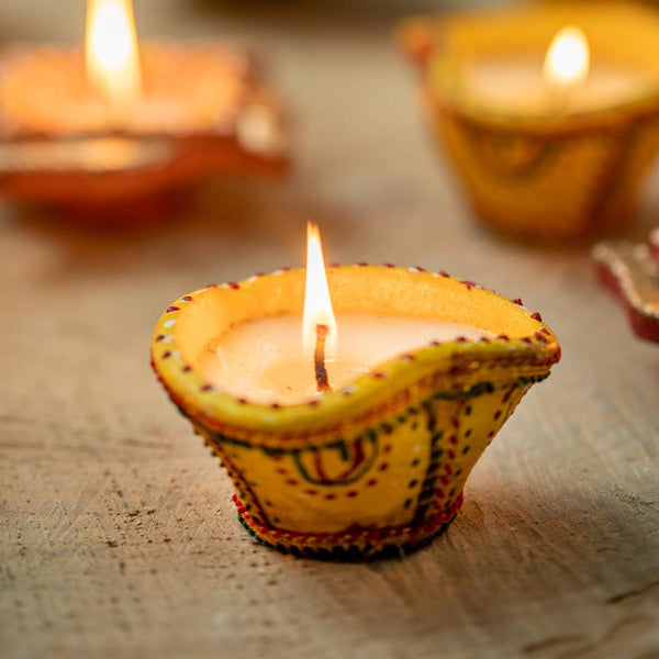 Assorted Colorful Clay Diyo with Wax