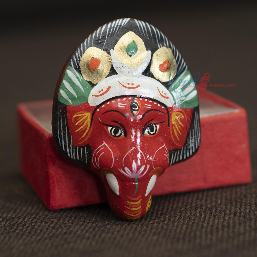 Ganesh Magnetic Clay Mask